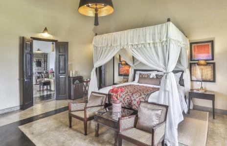 Mayurana by Edwards Collection - 46