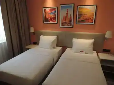 Ramada Encore by Wyndham - 21