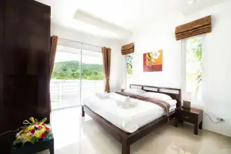Oriental Beach Pearl - 12