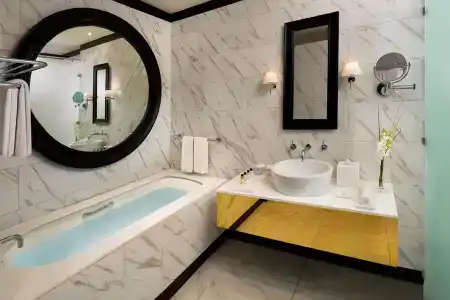 Millennium Atria Business Bay - 17
