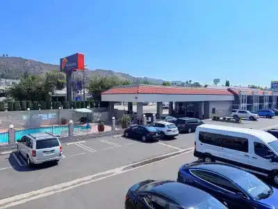 Comfort Inn Near Old Town Pasadena In Eagle Rock Ca - 1