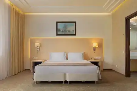 Адмирал - 100