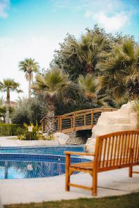 Dubai Marine Beach Resort & Spa - 4
