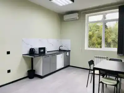 Четыре комнаты - 13