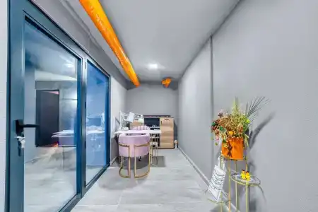 Aria Riva Apart - 11