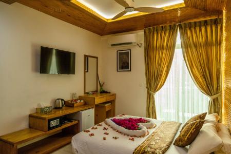 Perla Dhangethi - 58