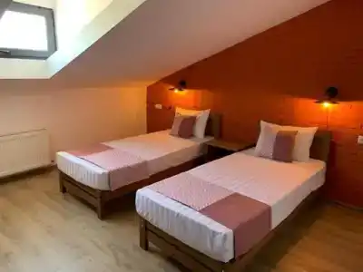 Tbil Inn - 18