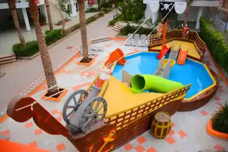 MinaMark Beach Resort for Families and Couples Only - 4