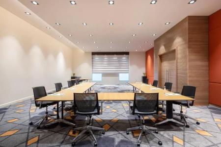 Holiday Inn - The Business Park, An Ihg - 12