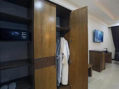 Paradise Plaza Luxury - 35