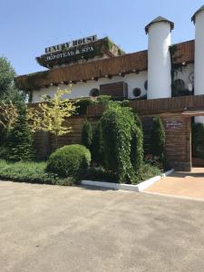 Luxury House ECO-& Spa - 2