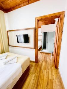 Qonaq & Suites - 18