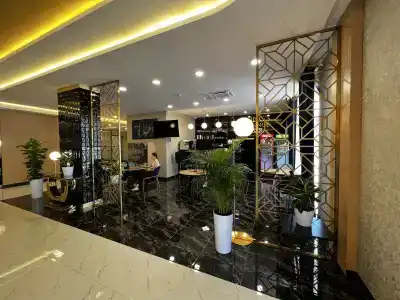 King Plaza - 20