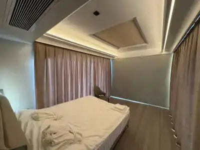 Capsule Hotel - 7
