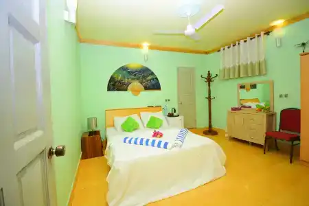 Olhumathi View Inn - 76