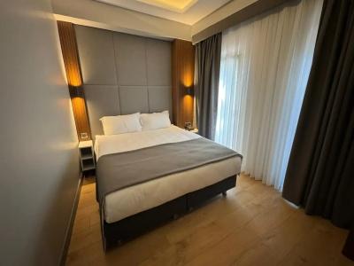 Center Hill Suites - 13