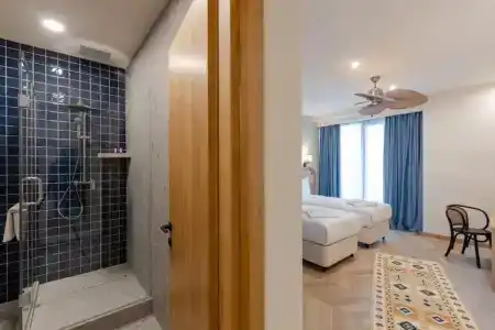 MiraMar Luxury Residences - 16