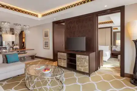 Hilton Dubai Al Habtoor City - 14