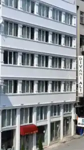Divani Ali - 1