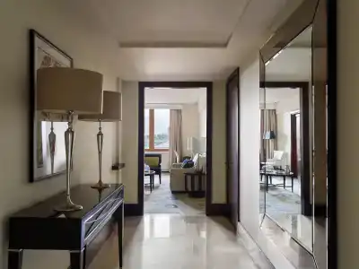 Four Seasons Hotel Moscow - 72