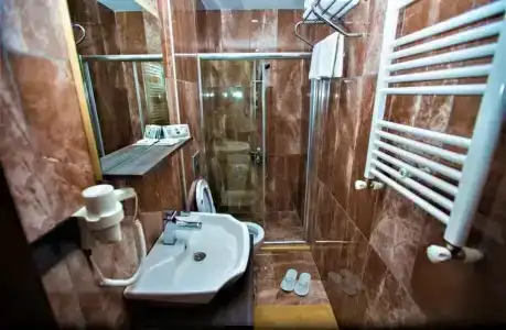 Yayla - 18
