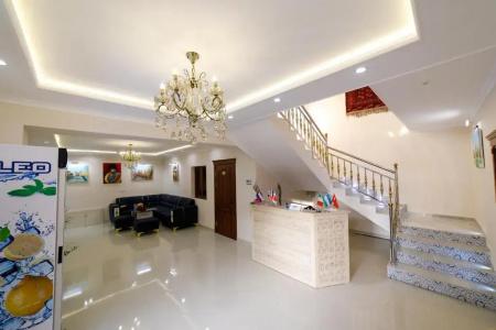 Khans Palace - 15