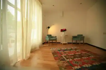 Vera House - 2