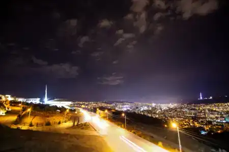 Lisi Hills - 9