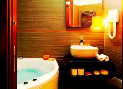 Orange - 7