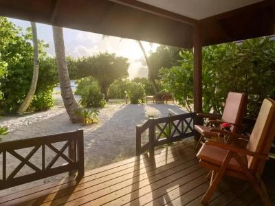 Royal Island Premium All-Inclusive Resort at Baa Atoll Biosphere Reserve - 12