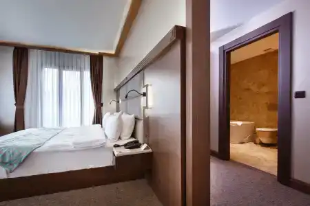 Sera Lake Resort Spa & Aparts - 14