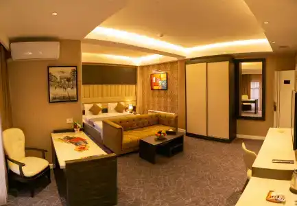Parkway Inn & Spa - 7