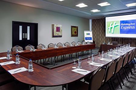 Holiday Inn Express Dubai Internet City, an IHG - 24