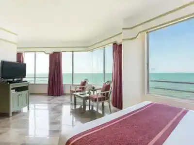 Cholchan Pattaya Beach Resort - Sha Extra Plus - 11