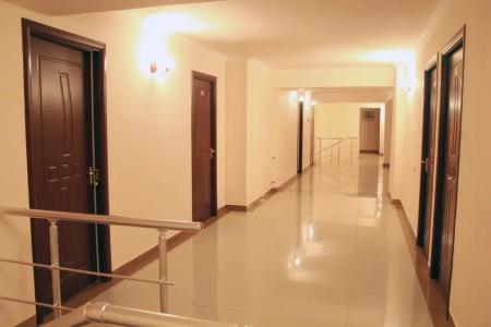 Nur Yerevan - 10