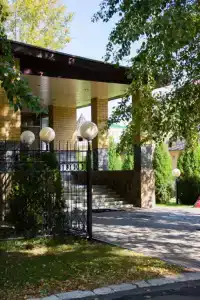 Парк - 1