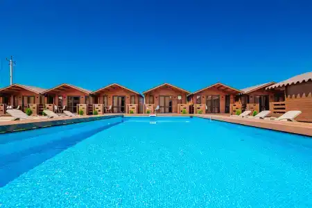 Grand House - 1