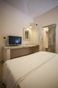 Ammos Naxos Exclusive & Studios - 62