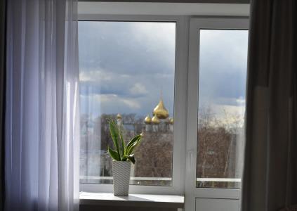 в центре - 6