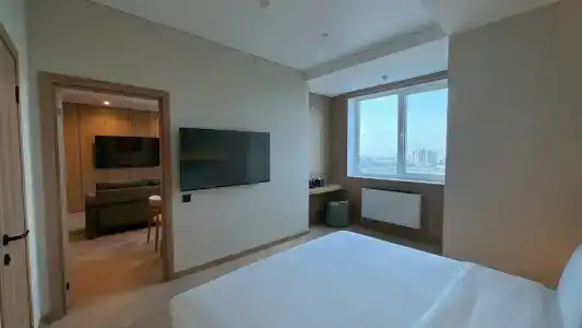 Resident Abay - 73