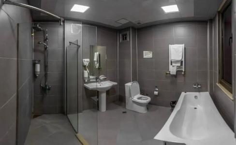 Diplomat Suites - 18