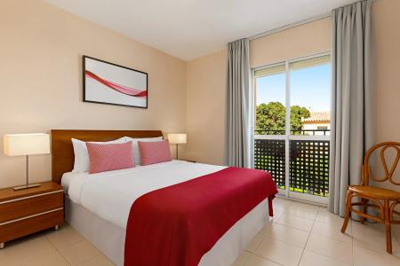 Ramada & Suites by Wyndham Costa del Sol Fuengirola - 158