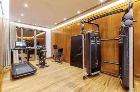 Hilton Regency - 38