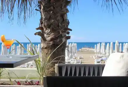 Paloma Perissia - 3