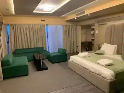 Albanopolis - 3