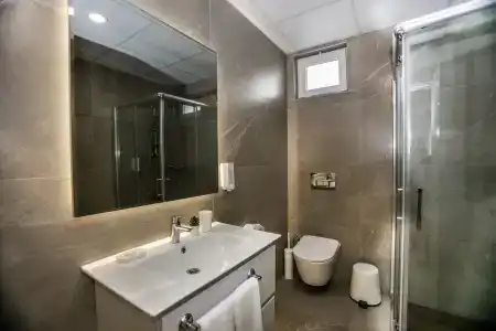 Stile Suite - 22