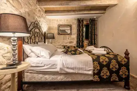 Heritage Palace Varos - Mag Quaint & Elegant Boutiques - 73
