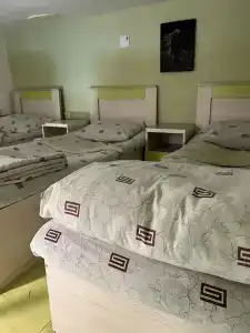 Anisa Hostel - 9