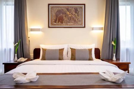 Mony Reach Angkor - 100
