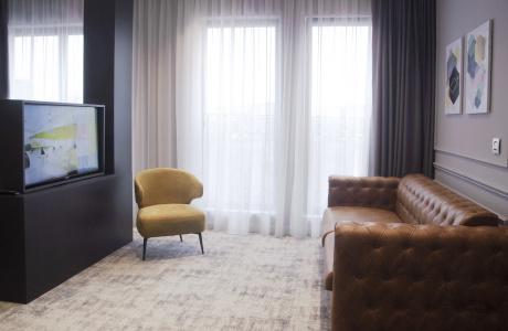H41 Luxury Suites - 33